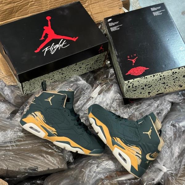 AIR JORDANS JUMPMAN MVP GREY ORANGE