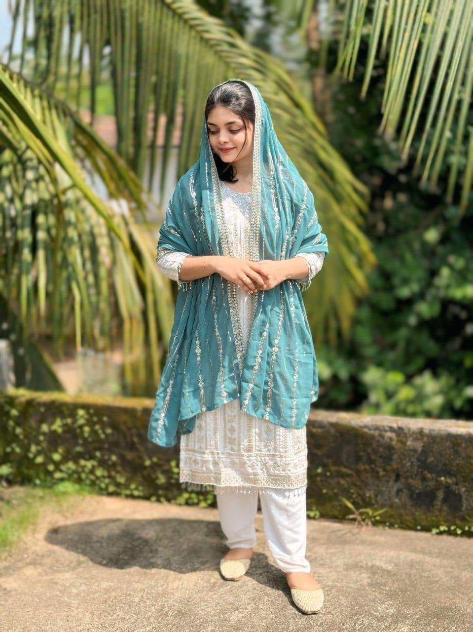 PARTYWEAR CHURIDAR SET