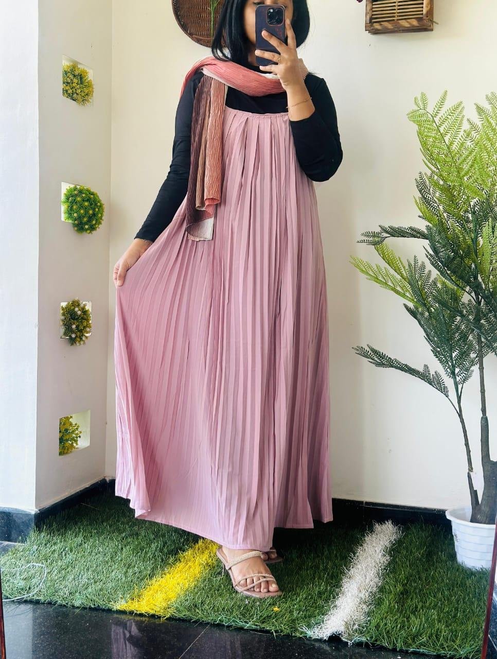 IMPORTED PLEATED PINAFORE SET