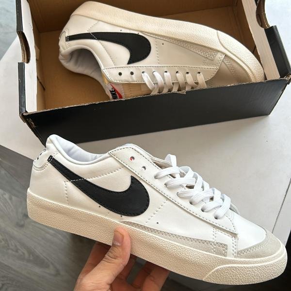 NIKE BLAZER LOW