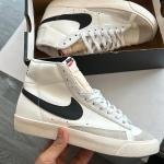 NIKE BLAZER MID VINTAGE