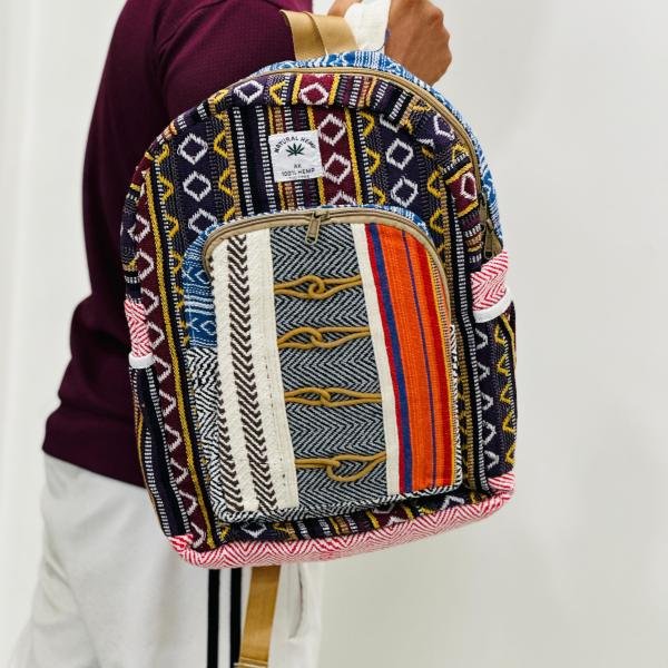 PRINTED BACKPACK