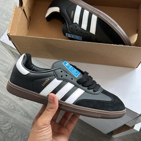 ADIDAS SAMBA