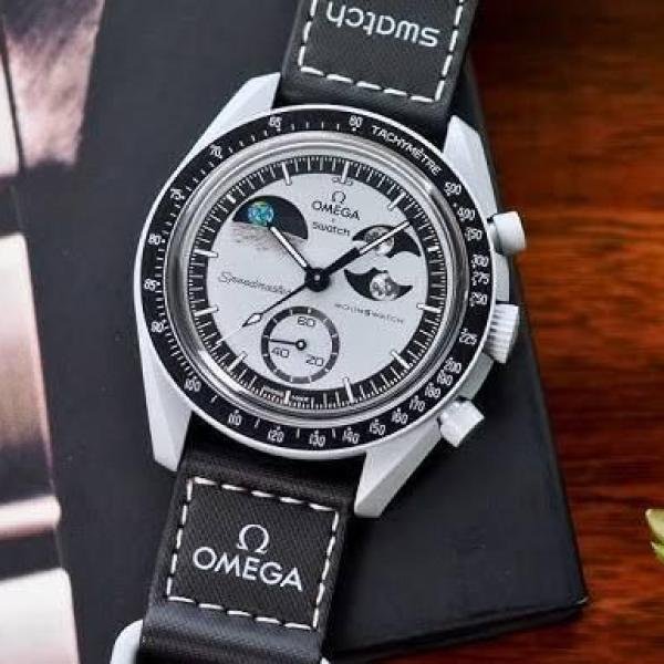 OMEGA SUN MOON