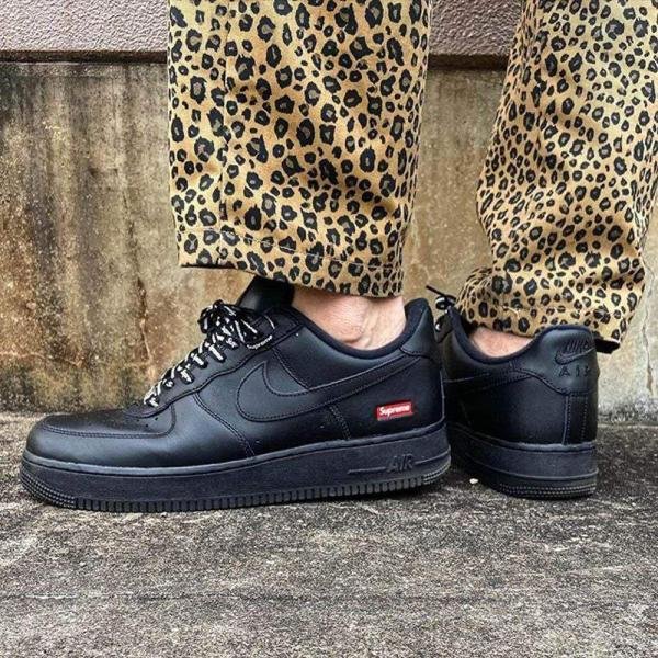 NIKE AIRFORCE SUPREME