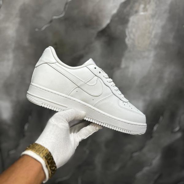 NIKE AIRFORCE PREMIUM WHITE