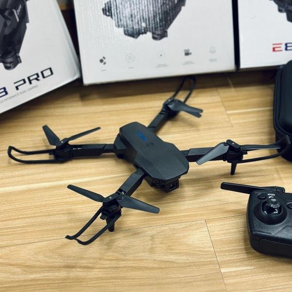 E88 PRO SMART DRONE