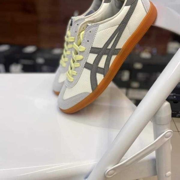 TIGER ONITSUKA TEKUTAN