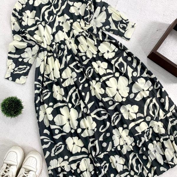 MODESTY GOWN