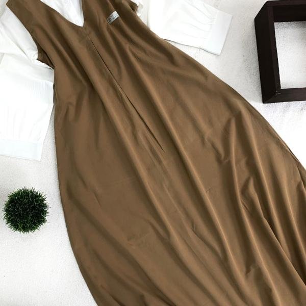 MODESTY GOWN