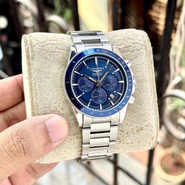 LONGINES