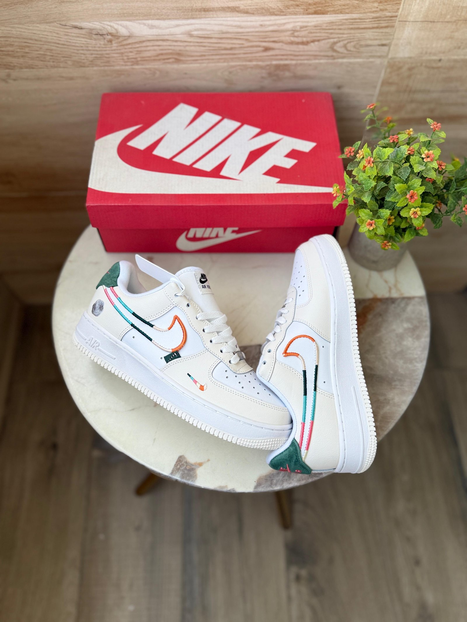 NIKE AIRFORCE ALL PETALS UNITED WHITE