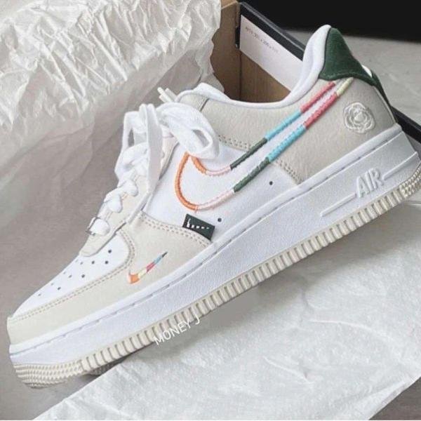 NIKE AIRFORCE ALL PETALS UNITED WHITE